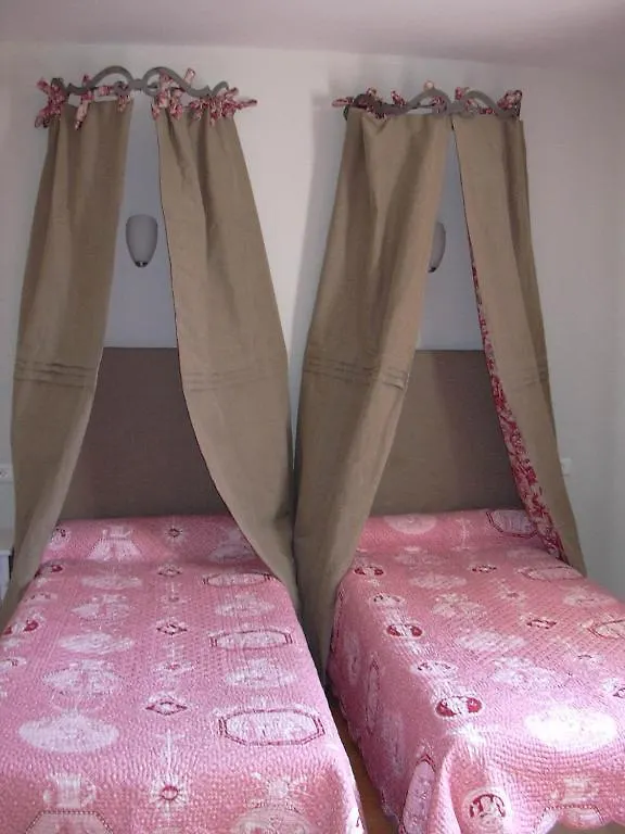Hôtel des Pins Bédoin Hotel